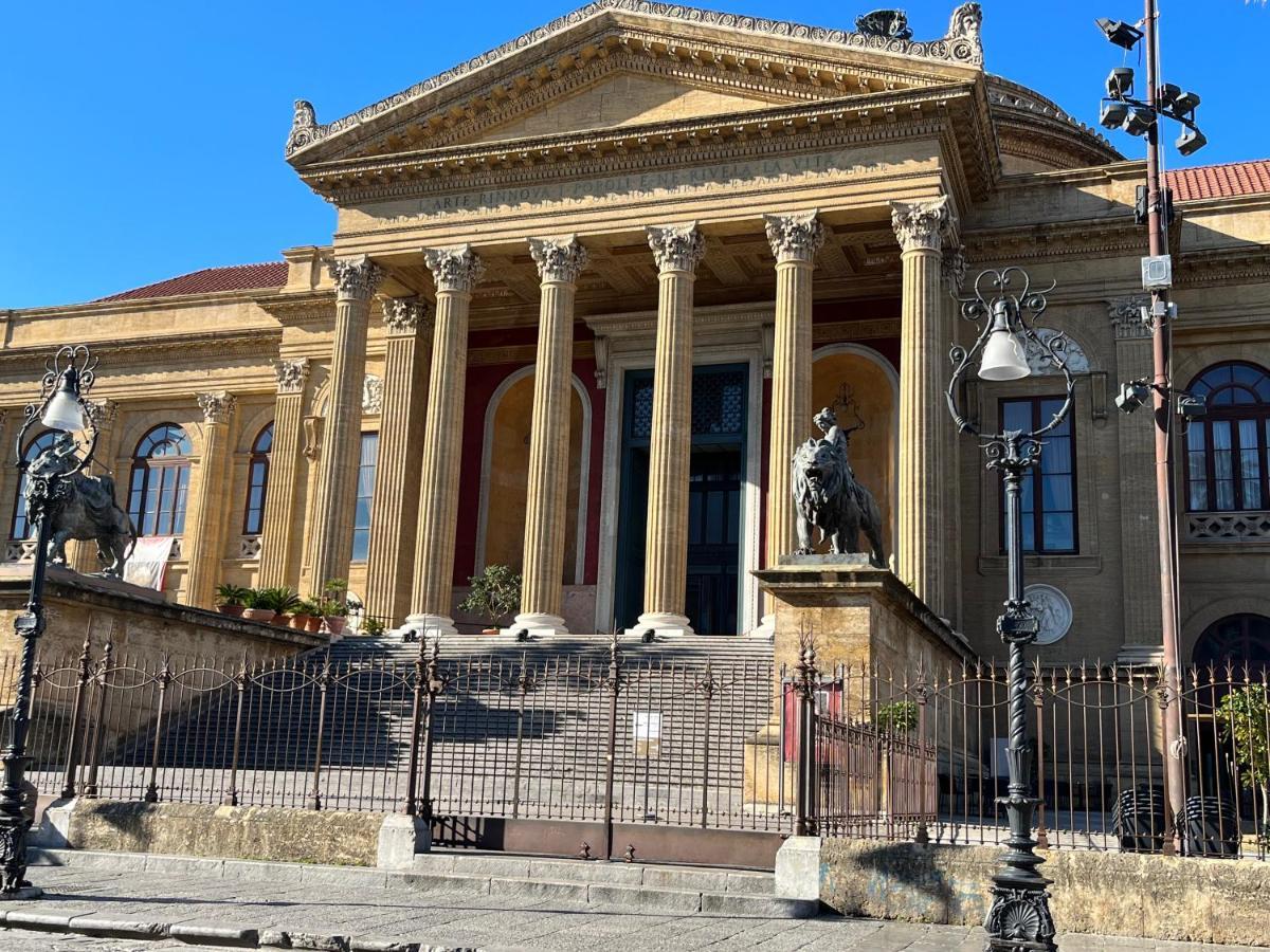 شقة Un Raggio Di Sole Al Massimo باليرمو المظهر الخارجي الصورة
