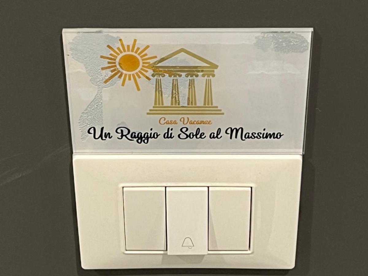 شقة Un Raggio Di Sole Al Massimo باليرمو المظهر الخارجي الصورة