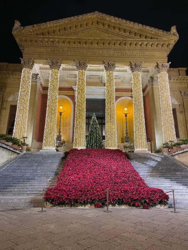 شقة Un Raggio Di Sole Al Massimo باليرمو المظهر الخارجي الصورة